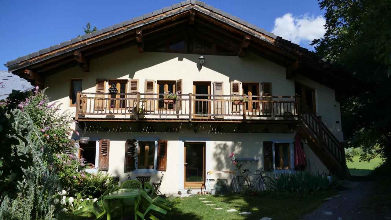 Magnifique Chalet Dans La Vallee De Chamonix Servoz Exterior photo