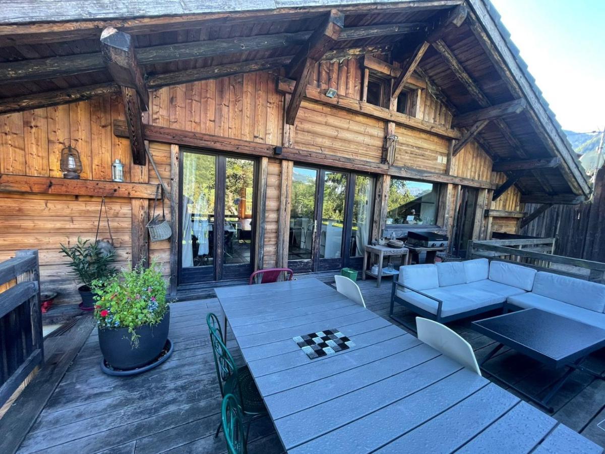 Magnifique Chalet Dans La Vallee De Chamonix Servoz Exterior photo