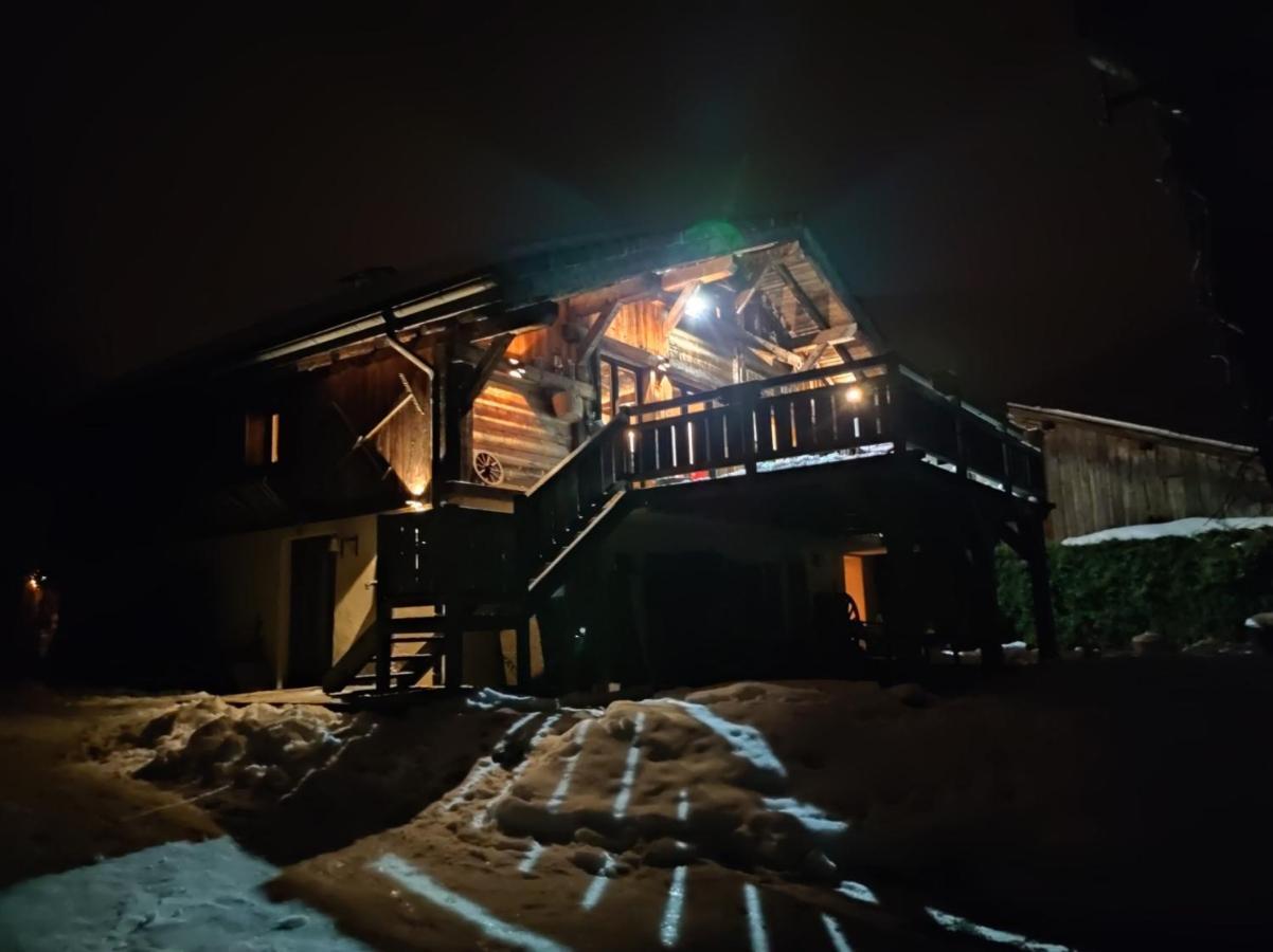 Magnifique Chalet Dans La Vallee De Chamonix Servoz Exterior photo